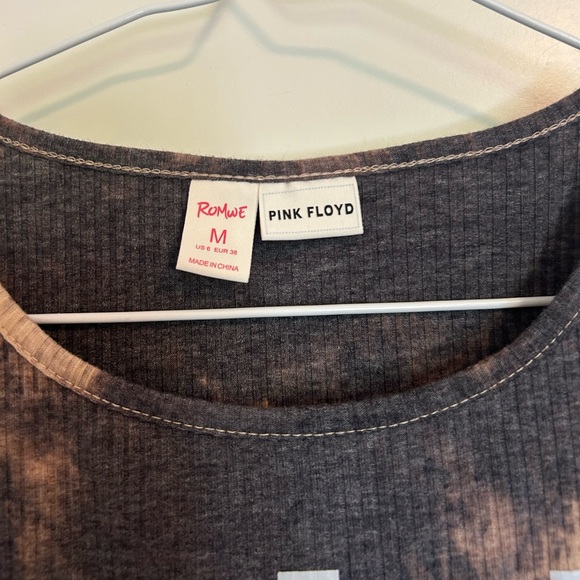 ROMWE Black and Brown Pink Floyd Crop Top - Picture 2 of 2